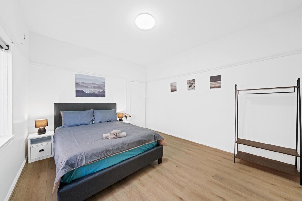 Burwood New 2 Bedroom 2 Bath Apt Free Parking Sydney Buitenkant foto